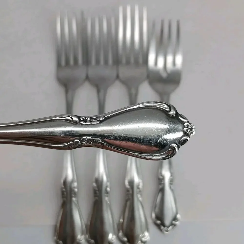5X DF CHATEAU by ONEIDACRAFT DELUXE Stainless DINNER FORKS SCROLL FLORAL